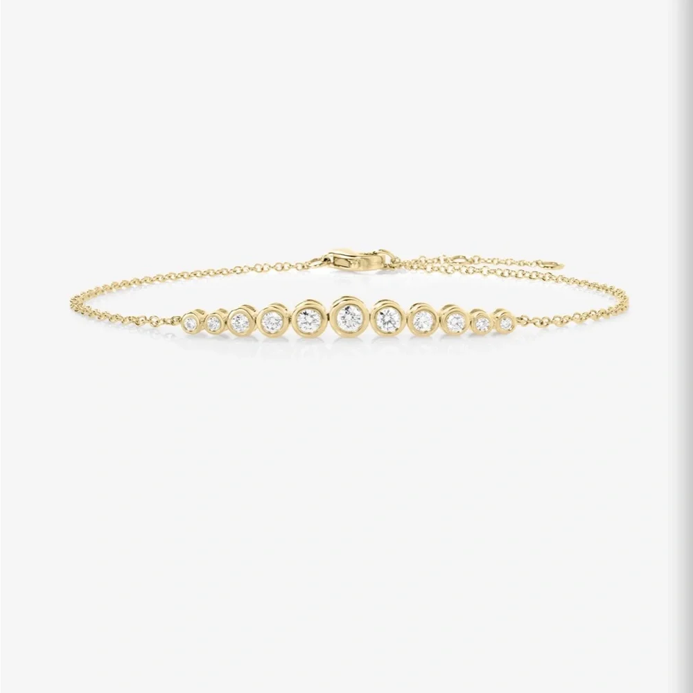Ring Concierge Graduated Diamond Bezel Soft Chain Bracelet- Gold - Picture 9 of 9